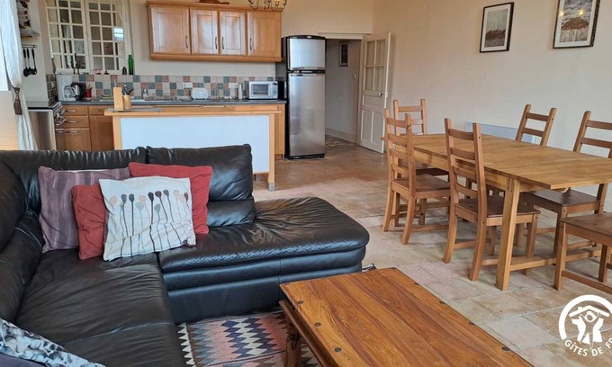 Cordes-sur-Ciel House | 92 m² Gîte ∙ 3 bedrooms ∙ 5 guests