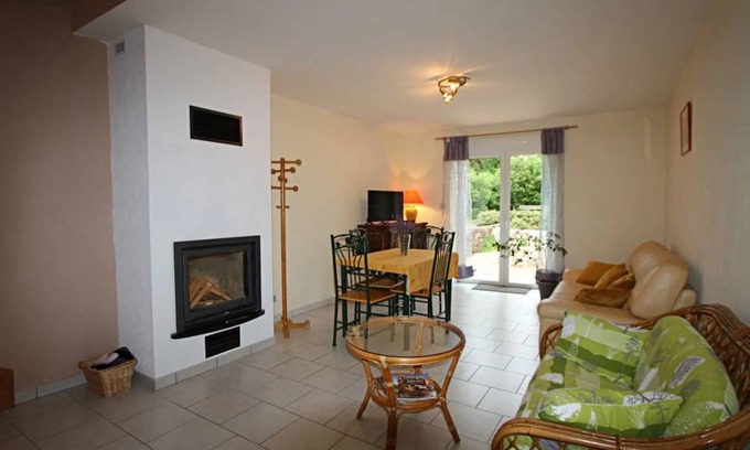 Docelles House | 92 m² House ∙ 2 bedrooms ∙ 5 guests
