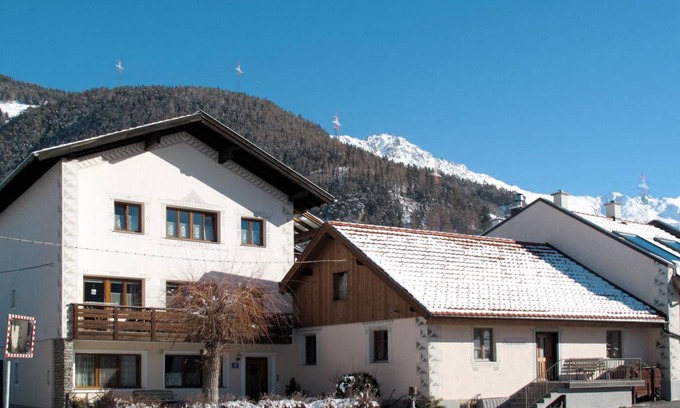 Prutz Apartment | 95 m² Apartment ∙ 3 bedrooms ∙ 7 guests