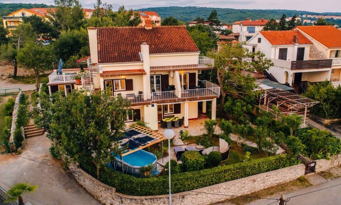 Klimno Apartment | 98 m² Apartment ∙ 2 bedrooms ∙ 6 guests