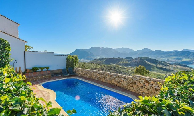 El Gastor House | 98 m² House ∙ 2 bedrooms ∙ 4 guests