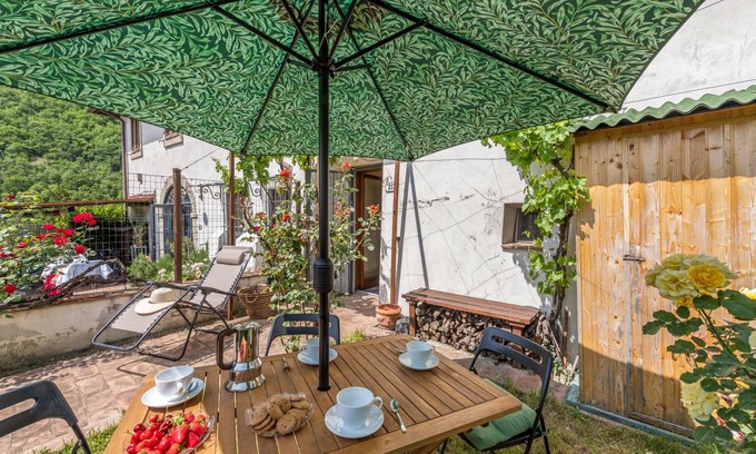 Vaglia House | 98 m² House ∙ 2 bedrooms ∙ 5 guests