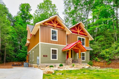Gatlinburg Ski Chalet | A Breath of Fresh Air by Eden Crest