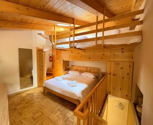 Cannalonga House | A Casa di Ida, Rifugio Rustico Stile Chalet in Cilento