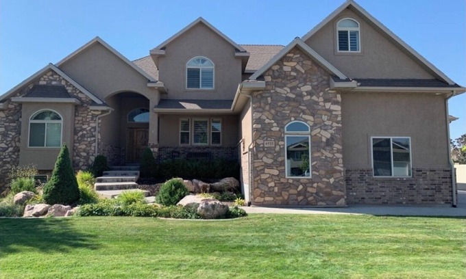 West Haven House | A country home to start your adventure.