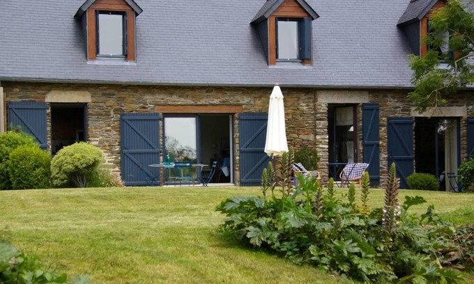Kerherou House | A family home, vacations by the ocean, beaches within walking distance.
