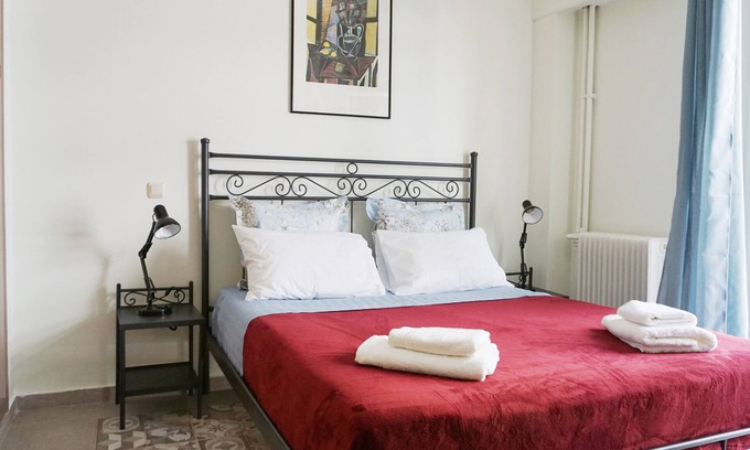 Athens City Centre Apartment | A few steps away from Syntagma and Plaka by Athenian Homes