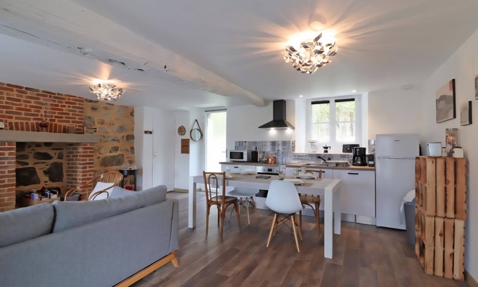 Bagnoles-de-l'Orne House | *♥️ A l'Orée du bois Normand-gîte 2 persons Bagnoles de l'Orne