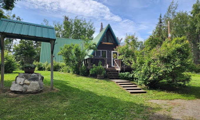 Kalifornsky Cabin | A-Frame Cabin between Kenai & Kasilof Rivers