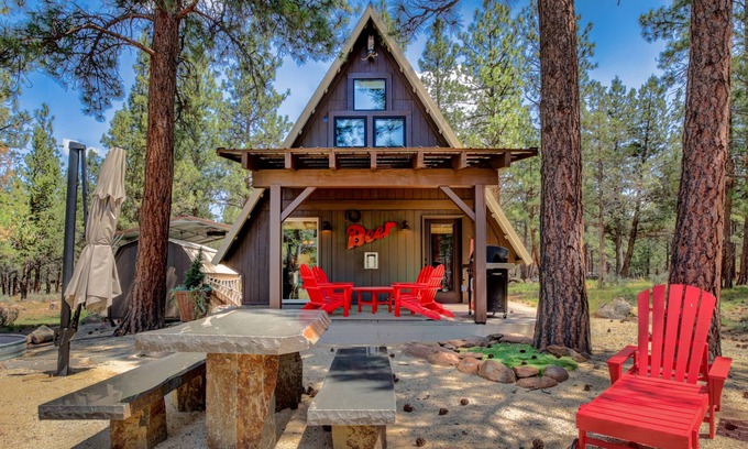 Sisters Cabin | A-Frame Cabin on 4.5 Acres - HOT TUB, Dog Friendly!