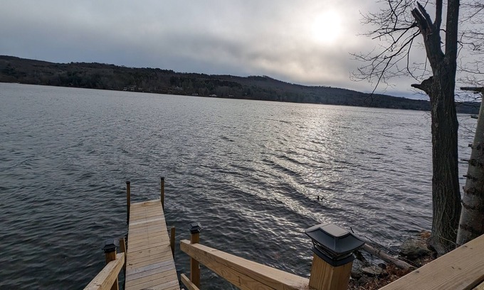 Argyle House | “A-frame of mind”- cozy cottage get-away on Cossayuna Lake