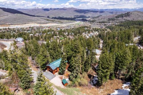 Summit Park House | A-Frame Summer Basecamp - Trails & Mountain Views
