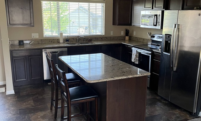 Elkhorn House | A fun home great for a family or multiple adults located in West Omaha.