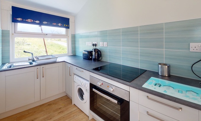 Hayle Cottage | A great location from which to enjoy this stunning stretch of Cornish coastline