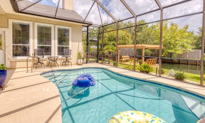 Doctors Inlet House | A Home Away From Home