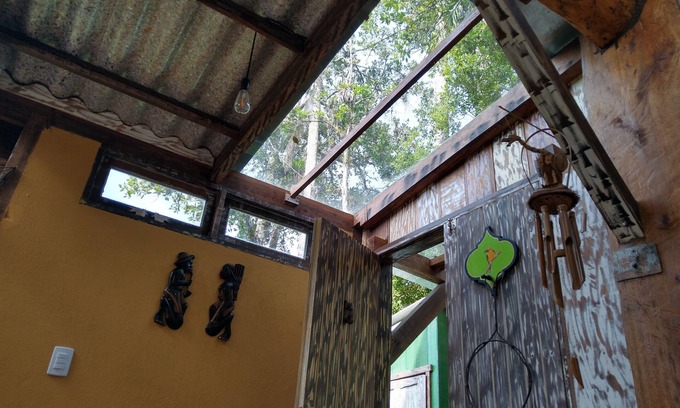 Mariscal House | A house completely conected with the nature, close to fantastic beaches.