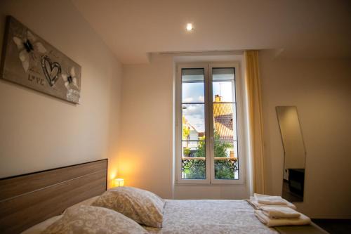 Le Pin Apartment | A L'Ombre du Pin "2" - Family T3 near Disneyland and Paris, 1-6 Guests