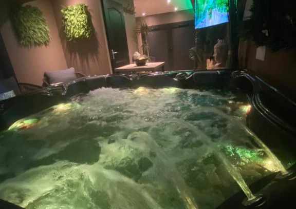 Loison-sous-Lens Bed & Breakfast | A la Belle Étoile, le spa détente céleste