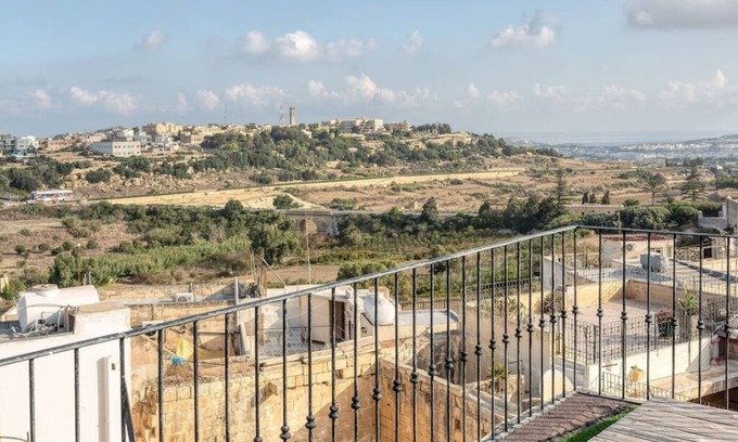 Rabat House | A lovely 3BR Maltese home with beautiful views