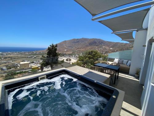 Exo Gonia Villa | A Lux Villas Santorini