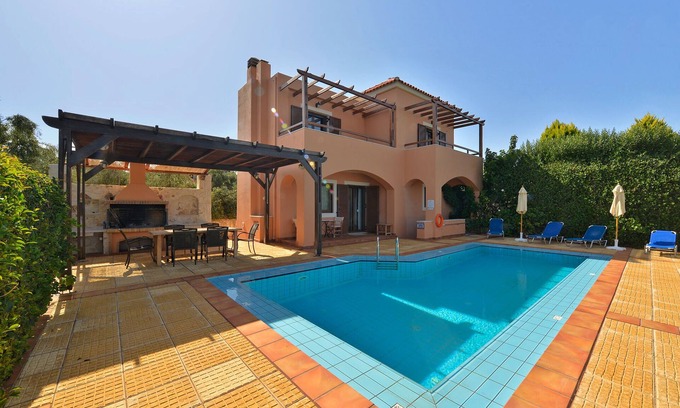 Kontomari Villa | A modern secluded villa with private pool and panoramic view
