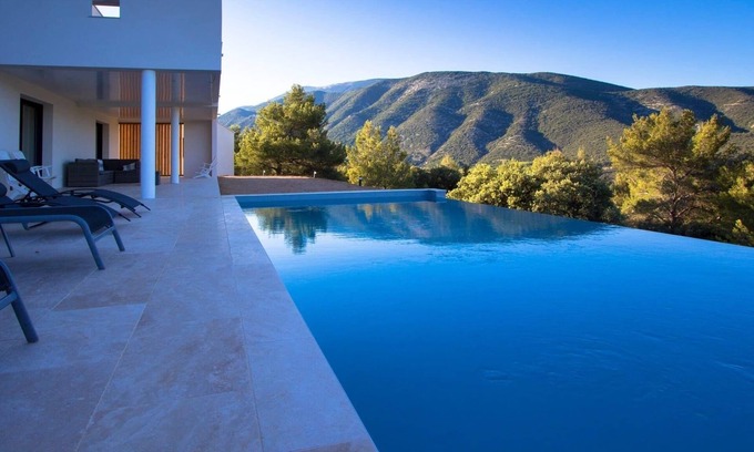 Mollans-sur-Ouveze Villa | A Mont Nos Hôtes view of the Ventoux