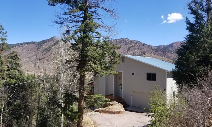 Cascade-Chipita Park House | A Mountain retreat that is close to the action, but just far enough from it.