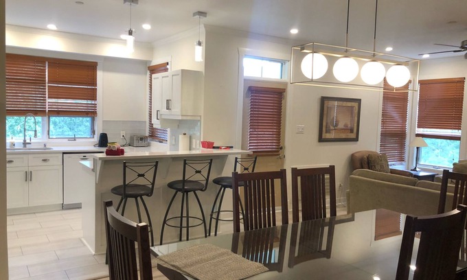 Tremblant-Les-Eaux Condo | A must in Tremblant (1,100 sqf); close to everything!