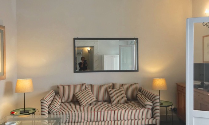 Rione V Ponte Apartment | A nest in via Giulia