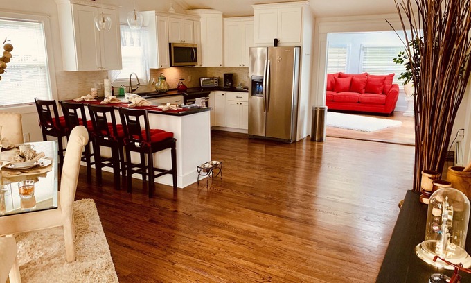 West Mystic House | A Peaceful Mystical Stay!