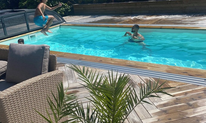 Halmstad Villa | A poolvilla near the Beach and innercity with AC and WiFi in lovely Halmstad