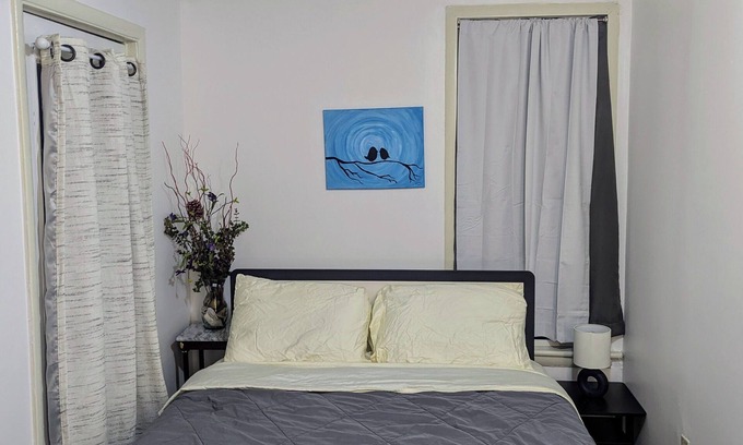 Harrisburg - Hershey House | A private room with praivet shower