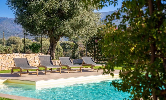 Sarrola-Carcopino Villa | A quiet, authentic family villa with swimming pool