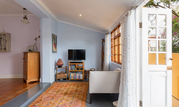 Cape Town City Centre Cottage | A Quiet Heaven In The Midst Of City Life