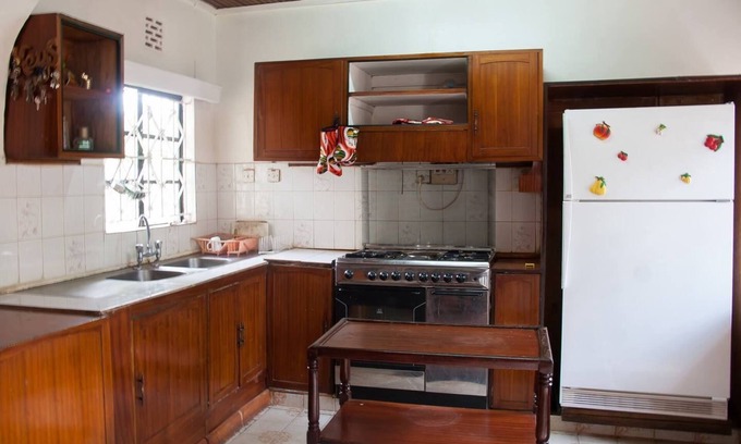 Nairobi House | A safe and serene home away from home, at the heart of Kenya's Nairobi city.