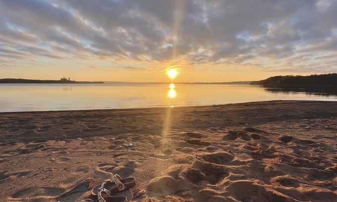 Pictou County Cottage | A secluded beachfront retreat for families - pet friendly!