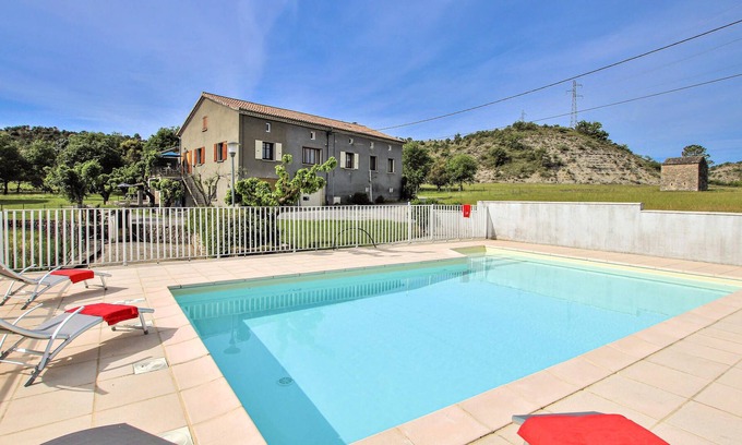 Laurac-en-Vivarais House | A semi-detached house attached to a farmhouse and opening onto a beautiful 1st floor terrace, with l
