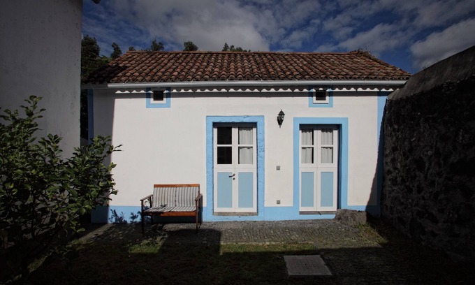 Horta Cottage | A small cottage in the center of Horta, Faial Island, Azores