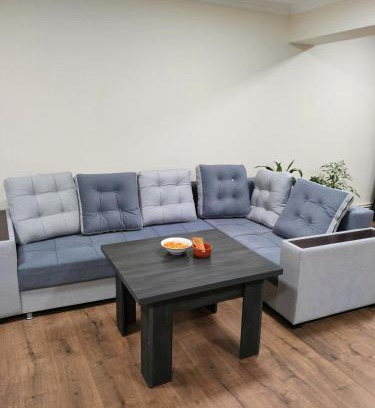 Vagharshapat Apartment | A unique artist's apartment