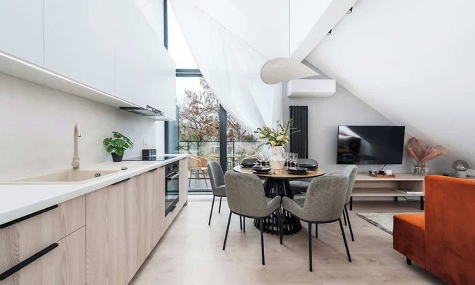 Mikolajki Apartment | A unique penthouse on Lake Mikołajskie