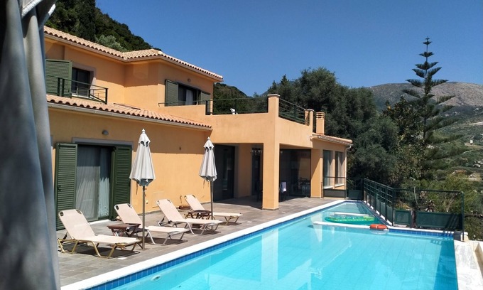 Kateleios Villa | A very private family Villa, Infinity Pool, WiFi, A/C. Amazing views .