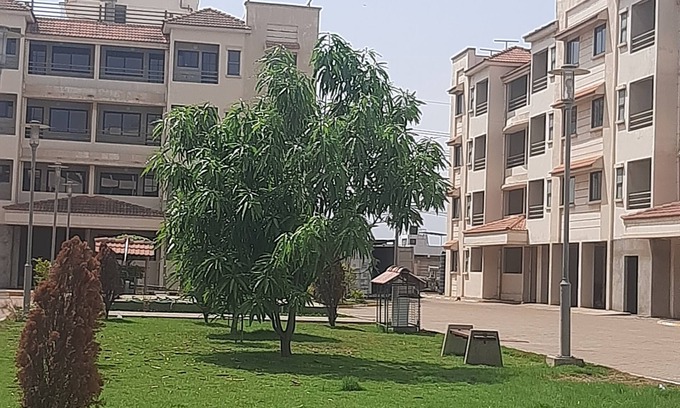 Tema Apartment | A very serene environment, secured location in Tema Community 25 Palace Mall.