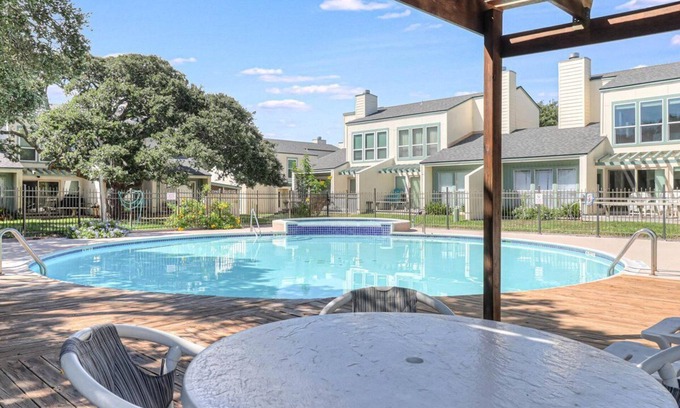 Sailhouse Condo | A Wave From It All! Pool, Pier, Boat Ramp, Slips, BBQ Area!