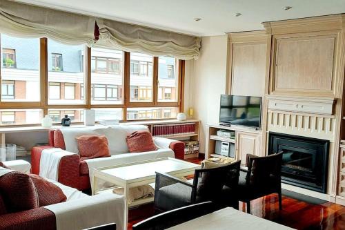 Santander Apartment | A15-Acogedor alojamiento en Valdenoja, Santander