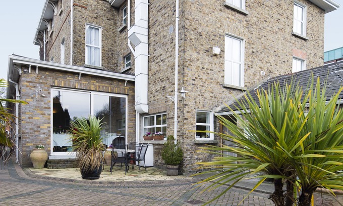 Ballsbridge Hotel | Aberdeen Lodge