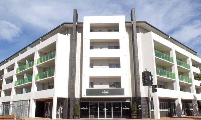 Greenway Hotel | Abode Tuggeranong