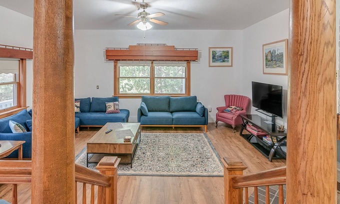 Hathaway Pines Cabin | ABOVE IT ALL - UNIQUE MOUNTAIN RETREAT SLEEPS 15 W/REC ROOM