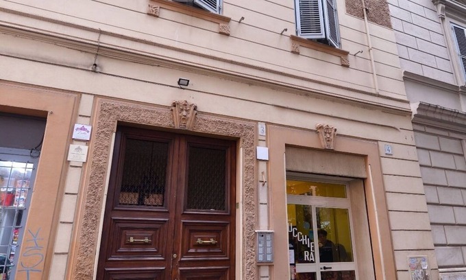 Rione XIV Borgo Apartment | Accogliente Appartamento