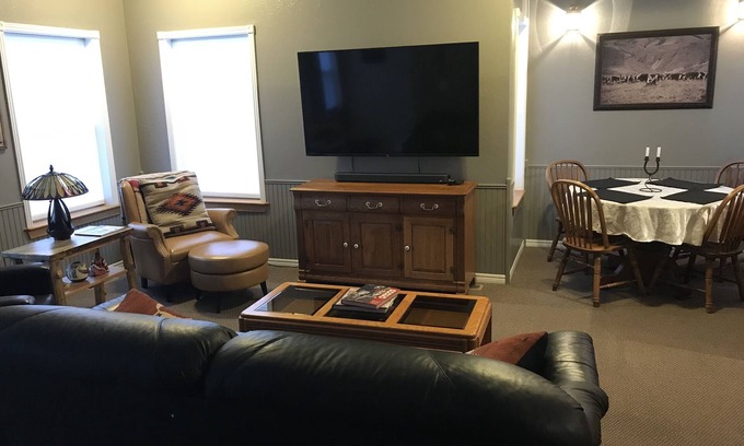 Riggins Condo | Aces Place, better than a home away from home.