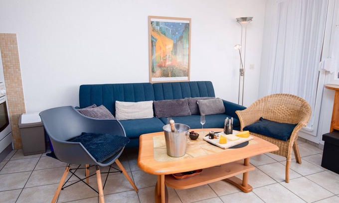 Norddeich Apartment | Achtern Diek by Interhome